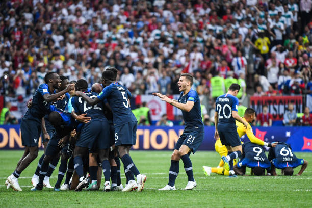 疑是他成功 疑是他成功