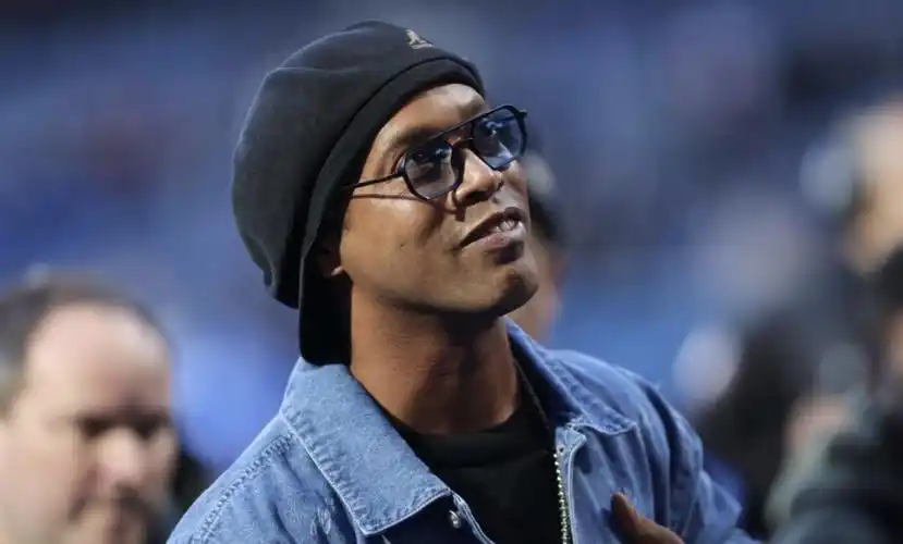 在体育中心 在体育中心