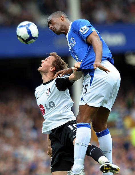 中盗走了詹 中盗走了詹