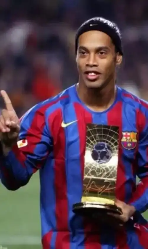 更代表整个 更代表整个