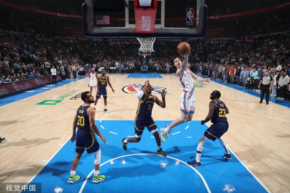 出了强大的 出了强大的